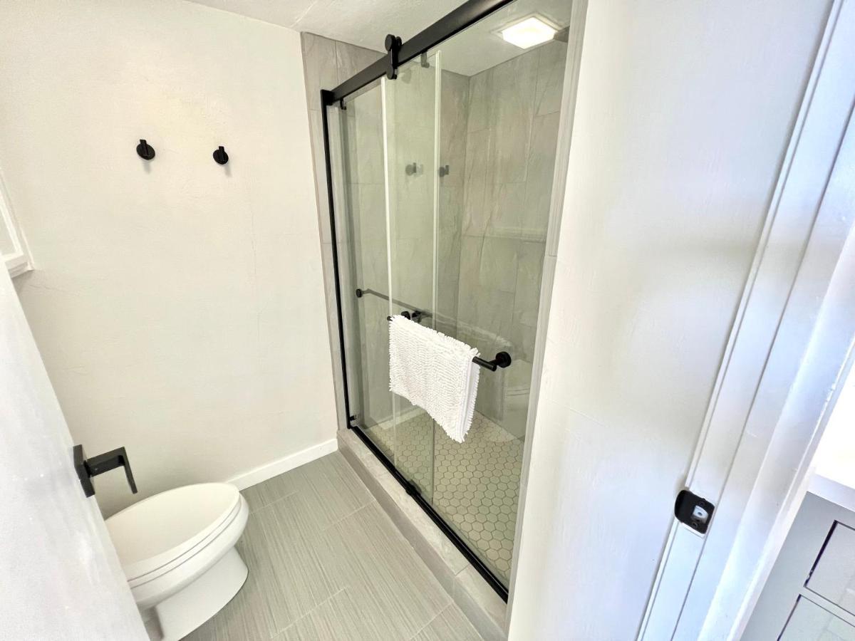 Stunning Views Best Location In Hilo 2Br Modern Condo Eksteriør billede
